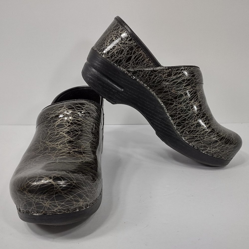 Dansko black gold scribble shiny casual leather slip on shoes ladies size 37
